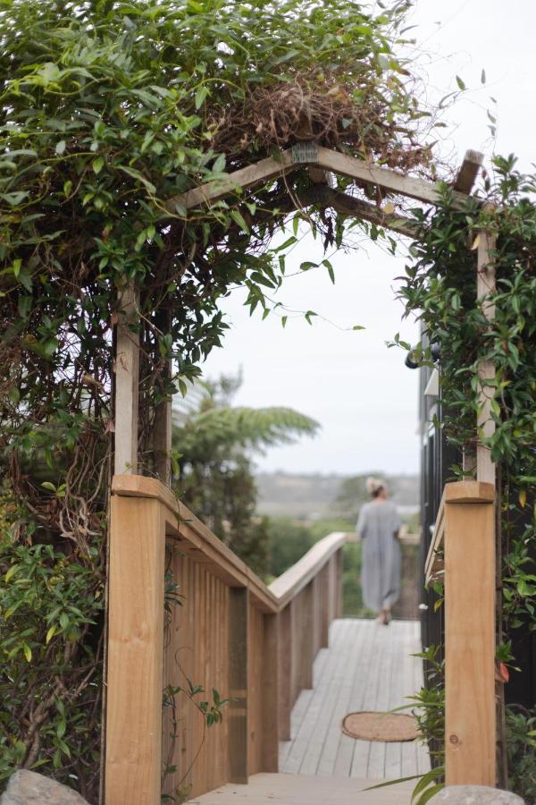 Tui & Nikau Cabins 芒阿法埃 外观 照片